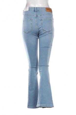 Damskie jeansy ONLY, Rozmiar M, Kolor Niebieski, Cena 252,99 zł