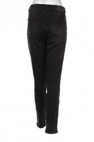 Damskie jeansy Opus, Rozmiar XL, Kolor Czarny, Cena 145,99 zł
