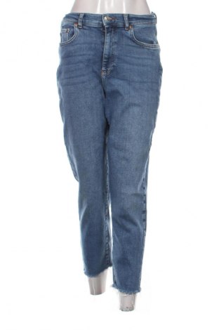 Дамски дънки Perfect Jeans By Gina Tricot, Размер M, Цвят Син, Цена 34,00 лв.