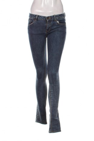 Γυναικείο Τζίν Pull&Bear, Μέγεθος M, Χρώμα Μπλέ, Τιμή 18,99 €