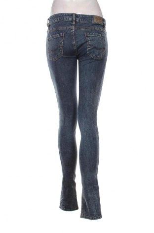 Γυναικείο Τζίν Pull&Bear, Μέγεθος M, Χρώμα Μπλέ, Τιμή 18,99 €