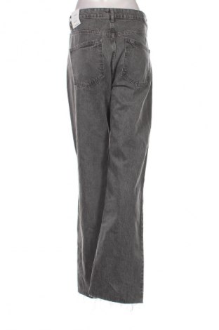 Dámské džíny  Pull&Bear, Velikost L, Barva Šedá, Cena  739,00 Kč