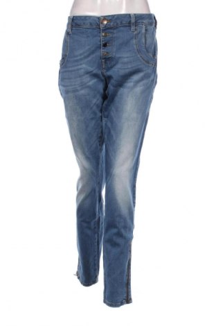 Дамски дънки Pulz Jeans, Размер XL, Цвят Син, Цена 41,00 лв.