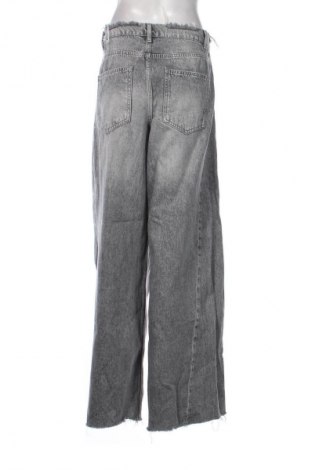 Дамски дънки Reserved, Размер XL, Цвят Сив, Цена 31,99 лв.