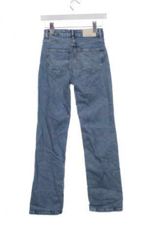 Női farmernadrág Stradivarius, Méret XS, Szín Kék, Ár 5 759 Ft