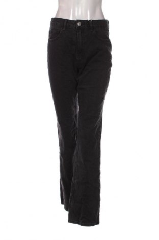 Damen Jeans Stradivarius, Größe M, Farbe Grau, Preis 16,99 €