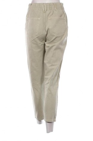 Damen Jeans Stradivarius, Größe S, Farbe Grün, Preis € 14,83
