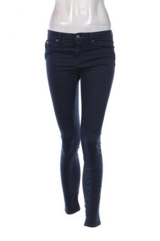 Blugi de femei Stradivarius, Mărime M, Culoare Albastru, Preț 76,32 Lei