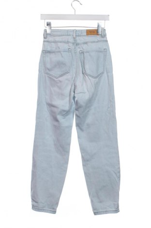Damskie jeansy Stradivarius, Rozmiar XS, Kolor Niebieski, Cena 66,67 zł