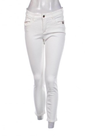 Damen Jeans Strandfein, Größe M, Farbe Weiß, Preis € 20,97