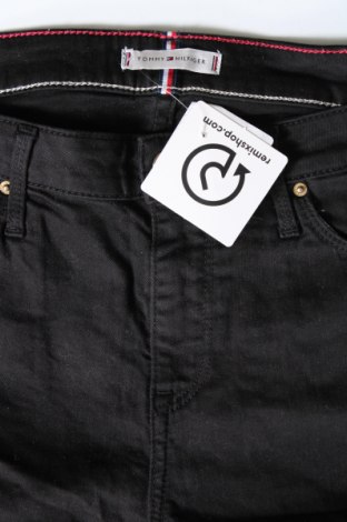 Dámske džínsy  Tommy Hilfiger, Veľkosť XL, Farba Čierna, Cena  47,95 €