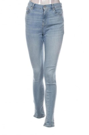 Damskie jeansy Tommy Jeans, Rozmiar XL, Kolor Niebieski, Cena 564,99 zł