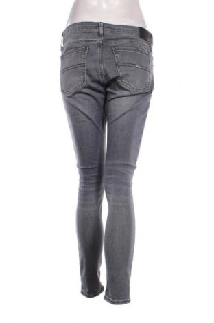 Γυναικείο Τζίν Tommy Jeans, Μέγεθος L, Χρώμα Μπλέ, Τιμή 47,99 €