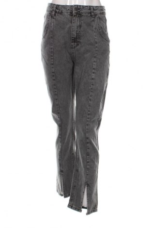 Blugi de femei Trendyol, Mărime M, Culoare Negru, Preț 108,00 Lei