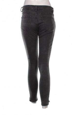 Blugi de femei Unbranded, Mărime M, Culoare Multicolor, Preț 76,32 Lei