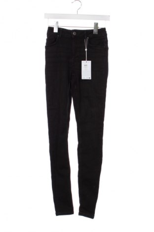 Damskie jeansy VILA, Rozmiar S, Kolor Czarny, Cena 252,99 zł