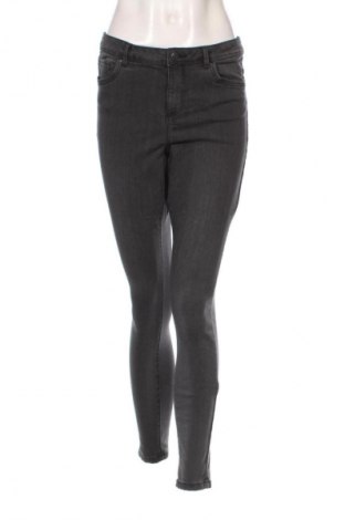 Дамски дънки Vero Moda, Размер L, Цвят Черен, Цена 34,99 лв.