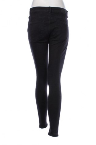 Blugi de femei Vero Moda, Mărime M, Culoare Negru, Preț 87,46 Lei