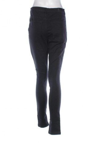 Damskie jeansy Vero Moda, Rozmiar M, Kolor Czarny, Cena 252,99 zł