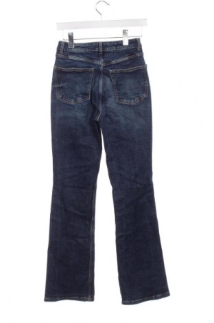 Damskie jeansy Zara, Rozmiar XS, Kolor Niebieski, Cena 71,99 zł