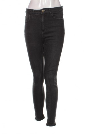Blugi de femei Zara, Mărime M, Culoare Negru, Preț 71,00 Lei