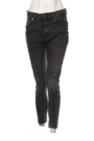 Blugi de femei Zara, Mărime M, Culoare Negru, Preț 37,99 Lei