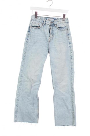 Дамски дънки Zara, Размер XS, Цвят Син, Цена 27,00 лв.