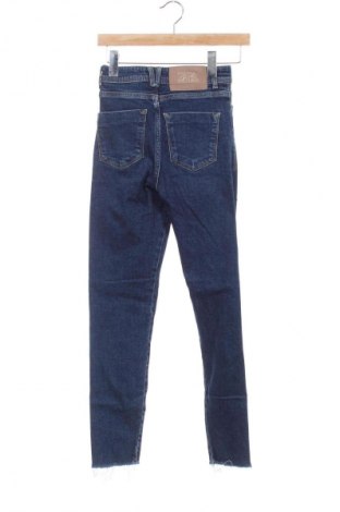 Blugi de femei Zara, Mărime XXS, Culoare Albastru, Preț 71,05 Lei
