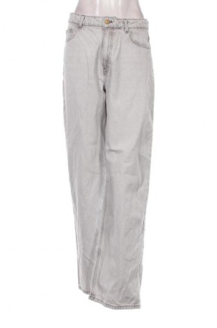 Damskie jeansy Zara, Rozmiar M, Kolor Szary, Cena 62,07 zł