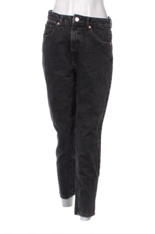 Damskie jeansy Zara, Rozmiar M, Kolor Czarny, Cena 62,07 zł