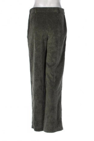 Pantaloni de velvet de femei Tolsing, Mărime M, Culoare Verde, Preț 178,95 Lei