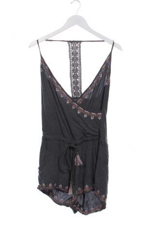 Salopetă scurtă de damă Review, Mărime S, Culoare Multicolor, Preț 103,99 Lei