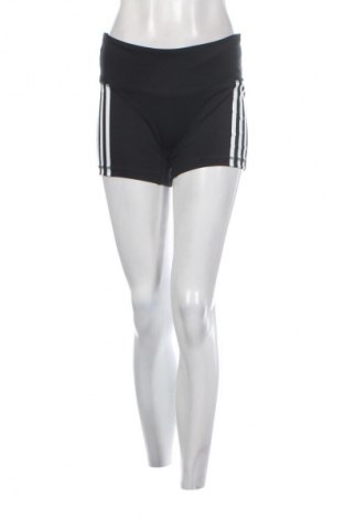 Dámske kraťasy  Adidas, Veľkosť M, Farba Čierna, Cena  44,95 €