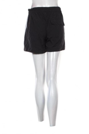 Damskie szorty Adidas, Rozmiar S, Kolor Czarny, Cena 111,99 zł