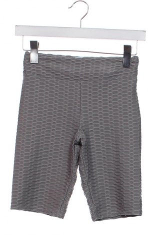 Pantaloni scurți de femei Amisu, Mărime XS, Culoare Multicolor, Preț 50,10 Lei