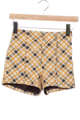 Damen Shorts Bershka, Größe XS, Farbe Mehrfarbig, Preis 9,72 €