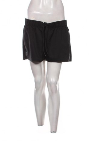 Pantaloni scurți de femei Decathlon, Mărime XL, Culoare Negru, Preț 50,00 Lei