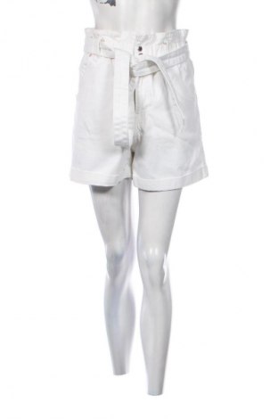 Pantaloni scurți de femei H&M, Mărime M, Culoare Alb, Preț 51,45 Lei