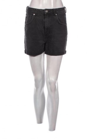 Damen Shorts H&M Divided, Größe M, Farbe Schwarz, Preis 9,72 €