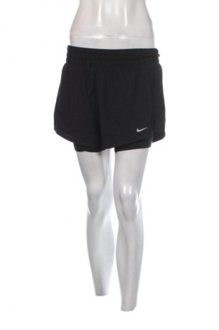 Dámske kraťasy  Nike, Veľkosť S, Farba Čierna, Cena  19,95 €