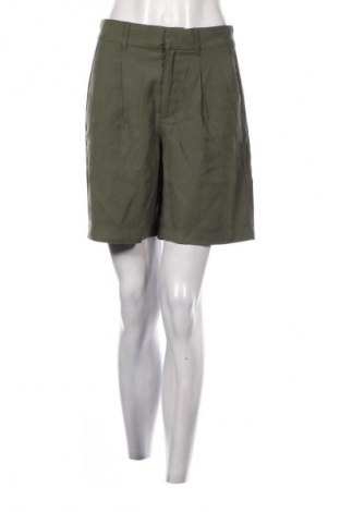 Damen Shorts ONLY, Größe M, Farbe Grün, Preis 31,99 €