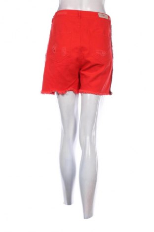 Pantaloni scurți de femei ONLY, Mărime L, Culoare Roșu, Preț 52,66 Lei
