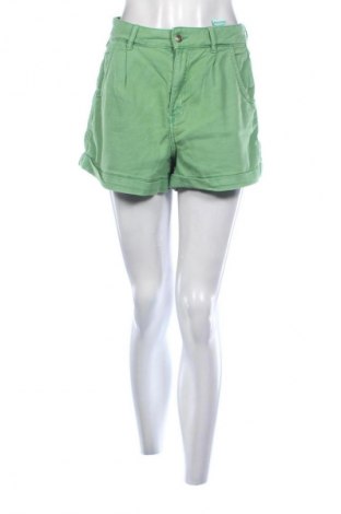 Damen Shorts Reserved, Größe S, Farbe Grün, Preis 9,72 €