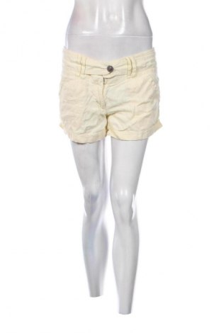 Pantaloni scurți de femei Reserved, Mărime M, Culoare Galben, Preț 50,37 Lei