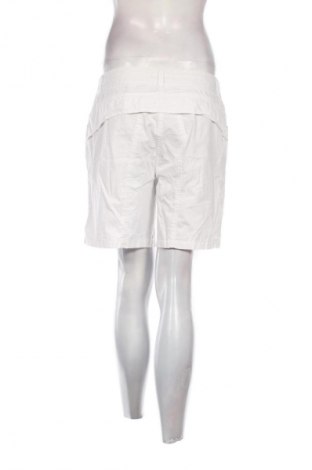Damen Shorts Share, Größe M, Farbe Weiß, Preis 9,72 €