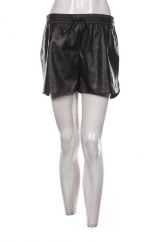Damen Shorts Tally Weijl, Größe M, Farbe Schwarz, Preis 11,96 €