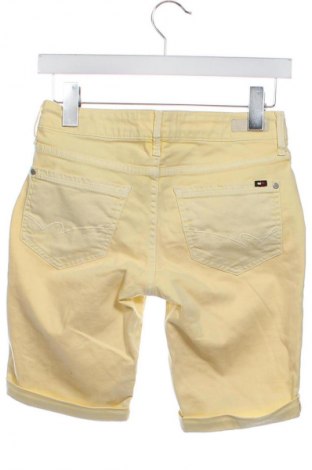 Dámske kraťasy  Tommy Hilfiger, Veľkosť S, Farba Žltá, Cena  31,82 €
