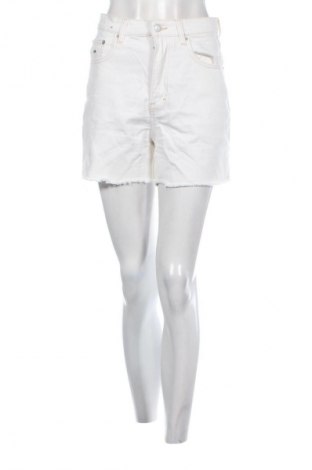 Damskie szorty Tommy Jeans, Rozmiar S, Kolor Biały, Cena 459,99 zł