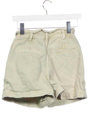 Дамски къс панталон Zara, Размер XS, Цвят Зелен, Цена 13,99 лв.