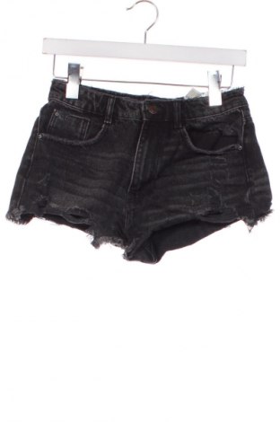 Pantaloni scurți de femei Zara, Mărime S, Culoare Negru, Preț 42,20 Lei